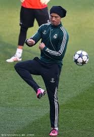 东契奇狂砍42分难救主，德罗赞32分助国王主场力克湖人