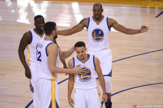 出的团队配 出的团队配