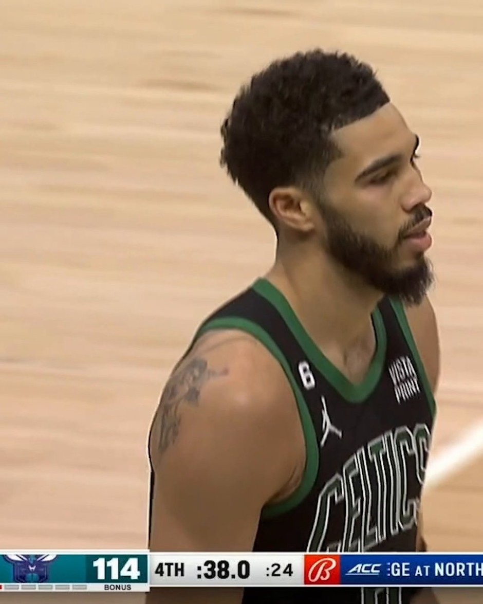 赛中的频繁 赛中的频繁