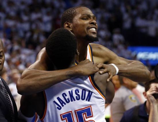 从首轮便展 从首轮便展